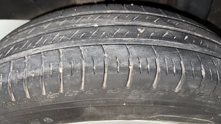 Used 2022 Renault Triber RXT Petrol Manual tyres RIGHT REAR TYRE TREAD VIEW
