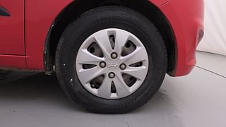 Used 2013 Hyundai i10 magna 1.1 Petrol Manual tyres RIGHT FRONT TYRE RIM VIEW