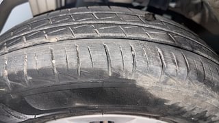 Used 2022 Maruti Suzuki Alto 800 LXi (O) Petrol Manual tyres RIGHT REAR TYRE TREAD VIEW