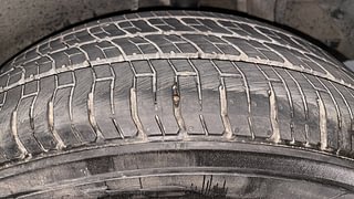 Used 2016 Tata Zest [2014-2019] XT Petrol Petrol Manual tyres LEFT REAR TYRE TREAD VIEW