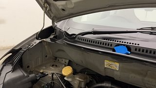 Used 2020 Datsun Redi-GO [2015-2019] S 1.0 Petrol Manual engine ENGINE RIGHT SIDE HINGE & APRON VIEW