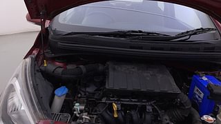 Used 2014 Hyundai Xcent [2014-2017] S (O) Petrol Petrol Manual engine ENGINE RIGHT SIDE HINGE & APRON VIEW