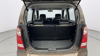 Used 2018 Maruti Suzuki Wagon R 1.0 [2010-2019] VXi Petrol Manual interior DICKY INSIDE VIEW