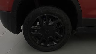 Used 2020 Maruti Suzuki Vitara Brezza [2016-2020] LDi Diesel Manual tyres RIGHT REAR TYRE RIM VIEW