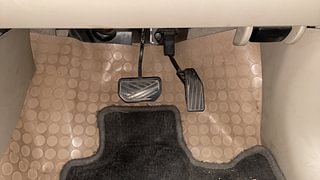 Used 2019 Maruti Suzuki Dzire [2017-2020] VDi AMT Diesel Automatic interior PEDALS VIEW