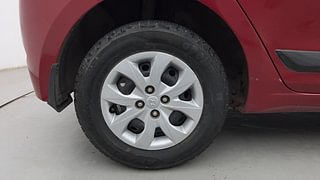 Used 2016 Hyundai Elite i20 [2014-2018] Sportz 1.2 Petrol Manual tyres RIGHT REAR TYRE RIM VIEW