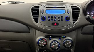 Used 2016 hyundai i10 Sportz 1.1 Petrol Petrol Manual interior MUSIC SYSTEM & AC CONTROL VIEW