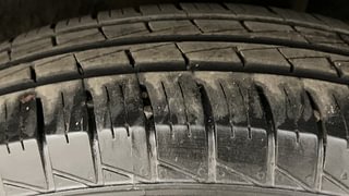 Used 2021 Renault Triber RXT Petrol Manual tyres LEFT REAR TYRE TREAD VIEW