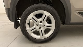 Used 2021 Renault Kiger RXT MT Petrol Manual tyres RIGHT REAR TYRE RIM VIEW
