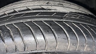 Used 2023 Maruti Suzuki Fronx Alpha 1.0L Turbo 6 AT Petrol Automatic tyres RIGHT FRONT TYRE TREAD VIEW