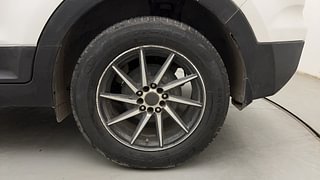 Used 2015 Hyundai Creta [2015-2018] 1.6 SX Diesel Manual tyres LEFT REAR TYRE RIM VIEW