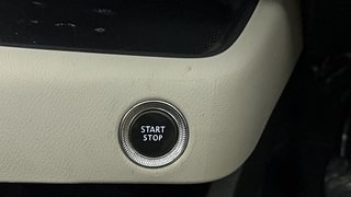 Used 2021 Nissan Magnite XV Petrol Manual top_features Keyless start