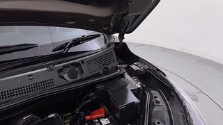 Used 2021 Nissan Magnite XV Turbo CVT Petrol Automatic engine ENGINE LEFT SIDE HINGE & APRON VIEW