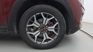 Used 2020 Kia Seltos GTX Plus DCT Petrol Automatic tyres RIGHT FRONT TYRE RIM VIEW