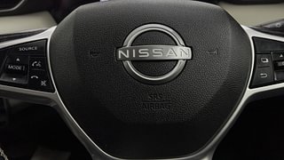 Used 2021 Nissan Magnite XV Turbo CVT Petrol Automatic top_features Airbags