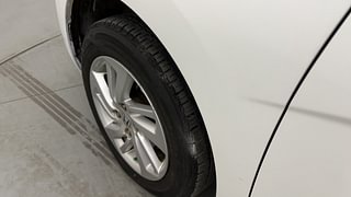 Used 2016 Honda Jazz V Petrol Petrol Manual dents MINOR SCRATCH