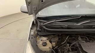 Used 2019 Hyundai New Santro 1.1 Magna CNG Petrol+cng Manual engine ENGINE RIGHT SIDE HINGE & APRON VIEW