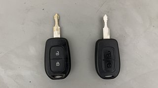 Used 2020 Datsun Redi-GO [2015-2019] S 1.0 Petrol Manual extra CAR KEY VIEW