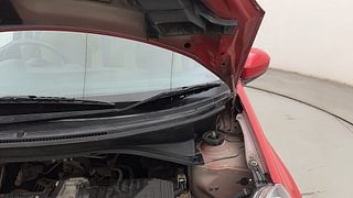Used 2012 Honda Brio [2011-2016] V MT Petrol Manual engine ENGINE LEFT SIDE HINGE & APRON VIEW