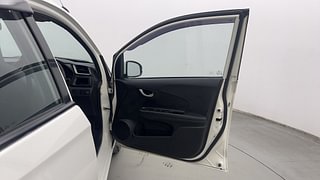 Used 2019 Honda Brio [2011-2016] VX MT Petrol Manual interior RIGHT FRONT DOOR OPEN VIEW