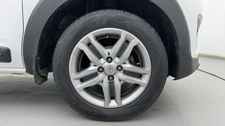 Used 2022 Renault Triber RXZ Petrol Manual tyres RIGHT FRONT TYRE RIM VIEW