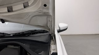 Used 2017 Volkswagen Polo [2015-2019] Highline1.2L (P) Petrol Manual engine ENGINE LEFT SIDE HINGE & APRON VIEW