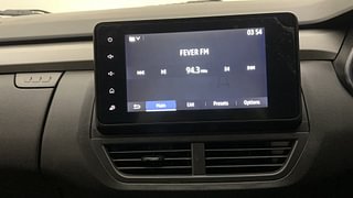 Used 2021 Renault Kiger RXZ MT Dual Tone Petrol Manual top_features Integrated (in-dash) music system