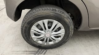 Used 2020 Datsun Redi-GO [2015-2019] S 1.0 Petrol Manual tyres RIGHT REAR TYRE RIM VIEW
