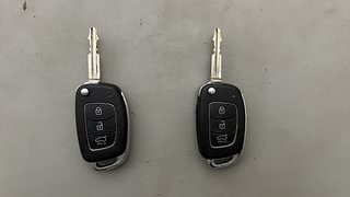 Used 2015 Hyundai Creta [2015-2018] 1.6 SX Diesel Manual extra CAR KEY VIEW