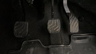 Used 2021 Renault Kiger RXT MT Petrol Manual interior PEDALS VIEW