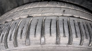 Used 2019 Skoda Rapid new [2016-2020] Ambition TDI Diesel Manual tyres RIGHT REAR TYRE TREAD VIEW