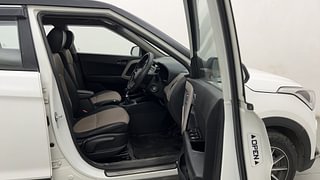 Used 2015 Hyundai Creta [2015-2018] 1.6 SX Diesel Manual interior RIGHT SIDE FRONT DOOR CABIN VIEW