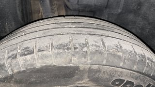Used 2019 Maruti Suzuki Swift [2017-2021] ZXi Plus AMT Petrol Automatic tyres RIGHT REAR TYRE TREAD VIEW