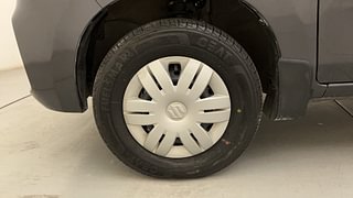 Used 2022 Maruti Suzuki Alto 800 Vxi Petrol Manual tyres LEFT FRONT TYRE RIM VIEW