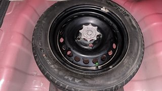 Used 2014 Hyundai Xcent [2014-2017] S (O) Petrol Petrol Manual tyres SPARE TYRE VIEW