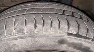 Used 2019 Hyundai New Santro 1.1 Sportz MT Petrol Manual tyres LEFT REAR TYRE TREAD VIEW