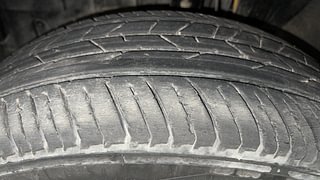 Used 2021 Nissan Magnite XV Petrol Manual tyres LEFT FRONT TYRE TREAD VIEW