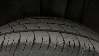 Used 2021 Renault Triber RXZ AMT Petrol Automatic tyres LEFT REAR TYRE TREAD VIEW