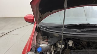 Used 2012 Honda Brio [2011-2016] V MT Petrol Manual engine ENGINE RIGHT SIDE HINGE & APRON VIEW
