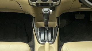 Used 2013 Honda City [2012-2013] V AT Sunroof Petrol Automatic interior GEAR  KNOB VIEW