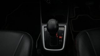 Used 2019 Maruti Suzuki Swift [2017-2021] ZXi Plus AMT Petrol Automatic interior GEAR  KNOB VIEW