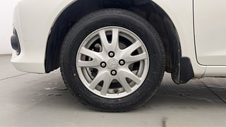 Used 2019 Honda Brio [2011-2016] VX MT Petrol Manual tyres LEFT FRONT TYRE RIM VIEW