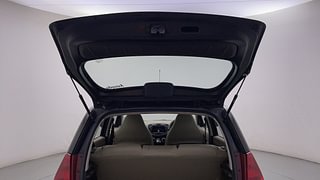 Used 2010 Hyundai i10 Magna 1.2 AT Petrol Automatic interior DICKY DOOR OPEN VIEW