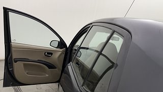 Used 2016 hyundai i10 Sportz 1.1 Petrol Petrol Manual interior LEFT FRONT DOOR OPEN VIEW