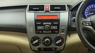 Used 2013 Honda City [2012-2013] V AT Sunroof Petrol Automatic interior MUSIC SYSTEM & AC CONTROL VIEW