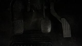 Used 2018 Maruti Suzuki Alto 800 [2016-2019] Lxi Petrol Manual interior PEDALS VIEW