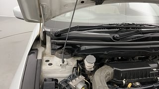 Used 2021 Maruti Suzuki Ciaz Alpha Petrol Petrol Manual engine ENGINE RIGHT SIDE HINGE & APRON VIEW