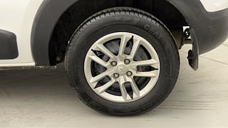 Used 2021 Renault Triber RXT Petrol Manual tyres LEFT REAR TYRE RIM VIEW
