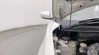 Used 2019 Maruti Suzuki Swift [2017-2021] ZXi Plus Petrol Manual engine ENGINE RIGHT SIDE HINGE & APRON VIEW