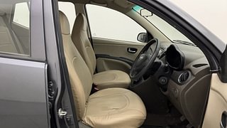 Used 2016 hyundai i10 Sportz 1.1 Petrol Petrol Manual interior RIGHT SIDE FRONT DOOR CABIN VIEW